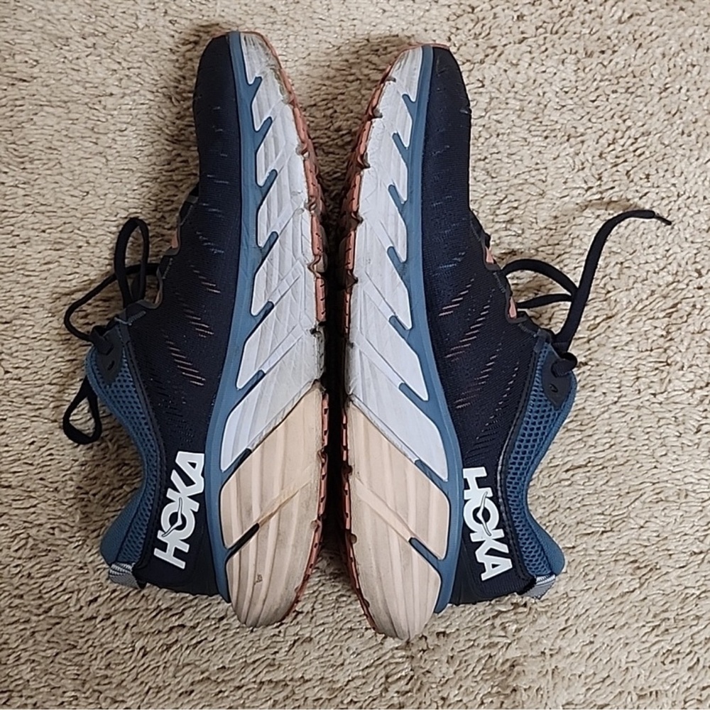 Hoka Sneakers View 3